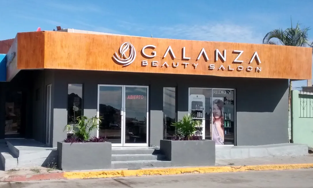 Fachada de la estética